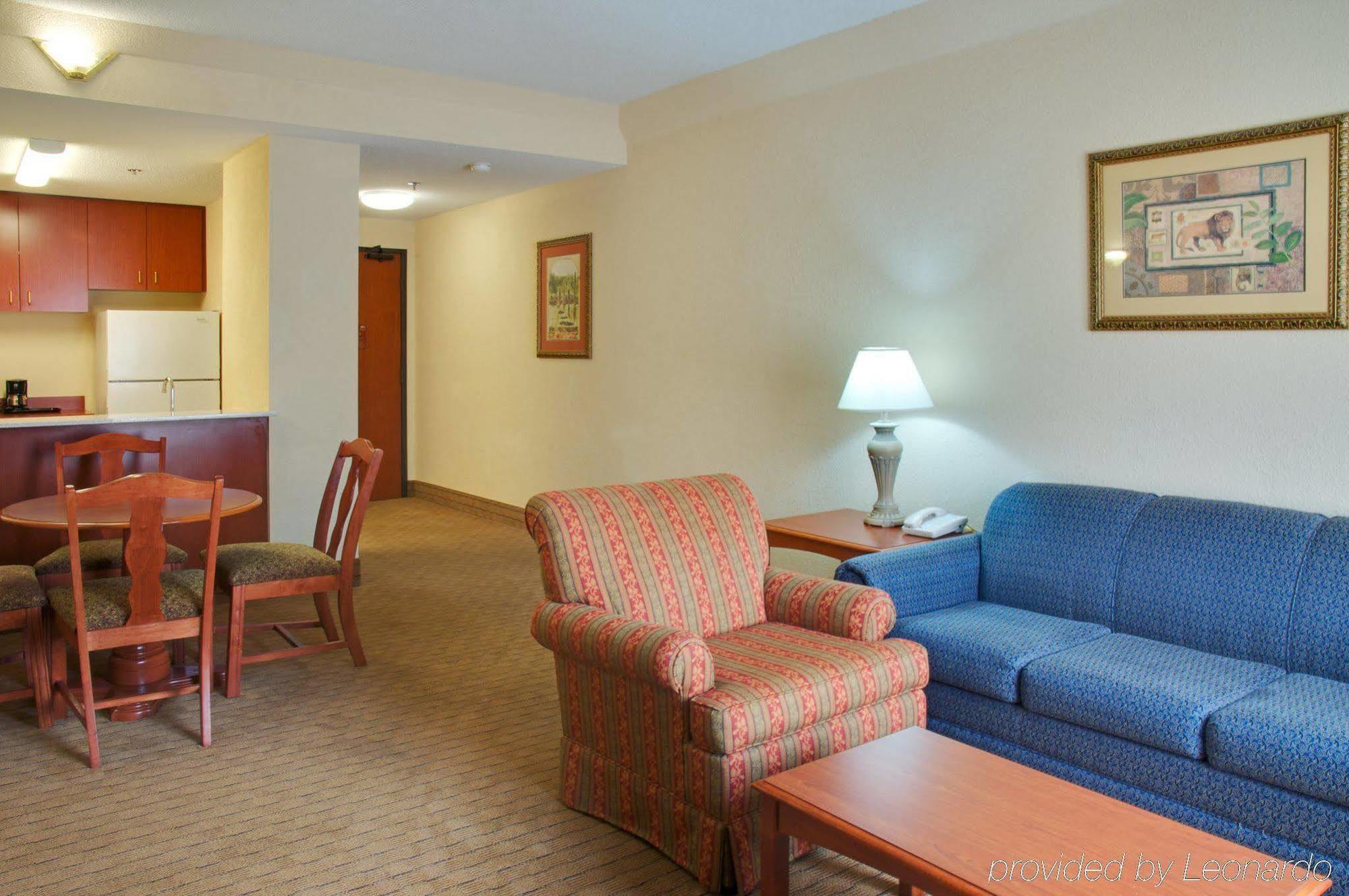 Holiday Inn Express & Suites Houston - Memorial Park Area By Ihg Zimmer foto